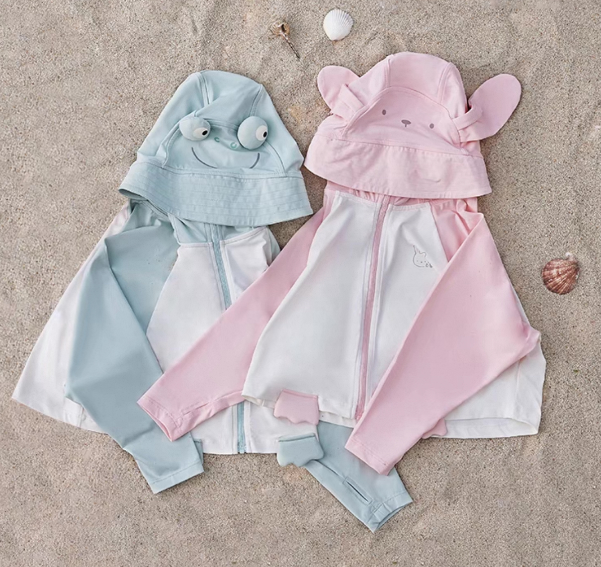 mini closet / outer